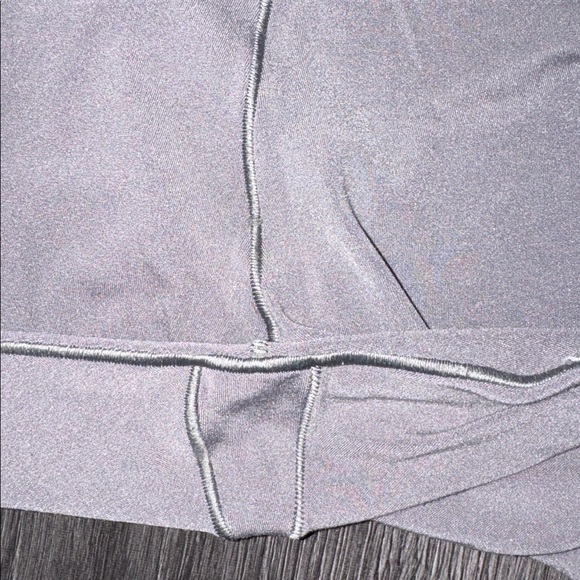 Gray Aerie | Two-Piece Activewear Set - Picture 4 of 6